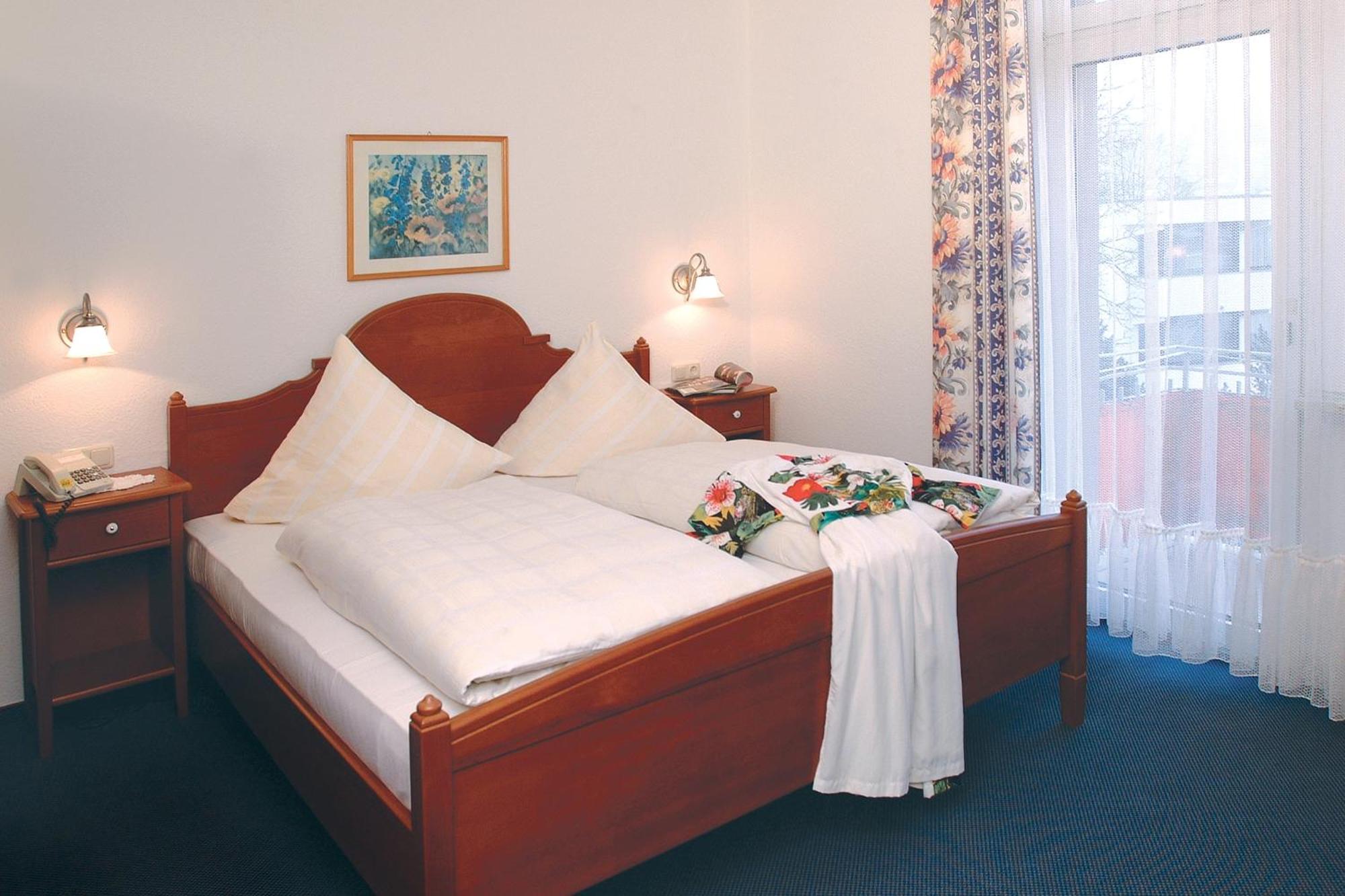 Hotel Sonneneck Μπαντ Κίσινγκεν Εξωτερικό φωτογραφία