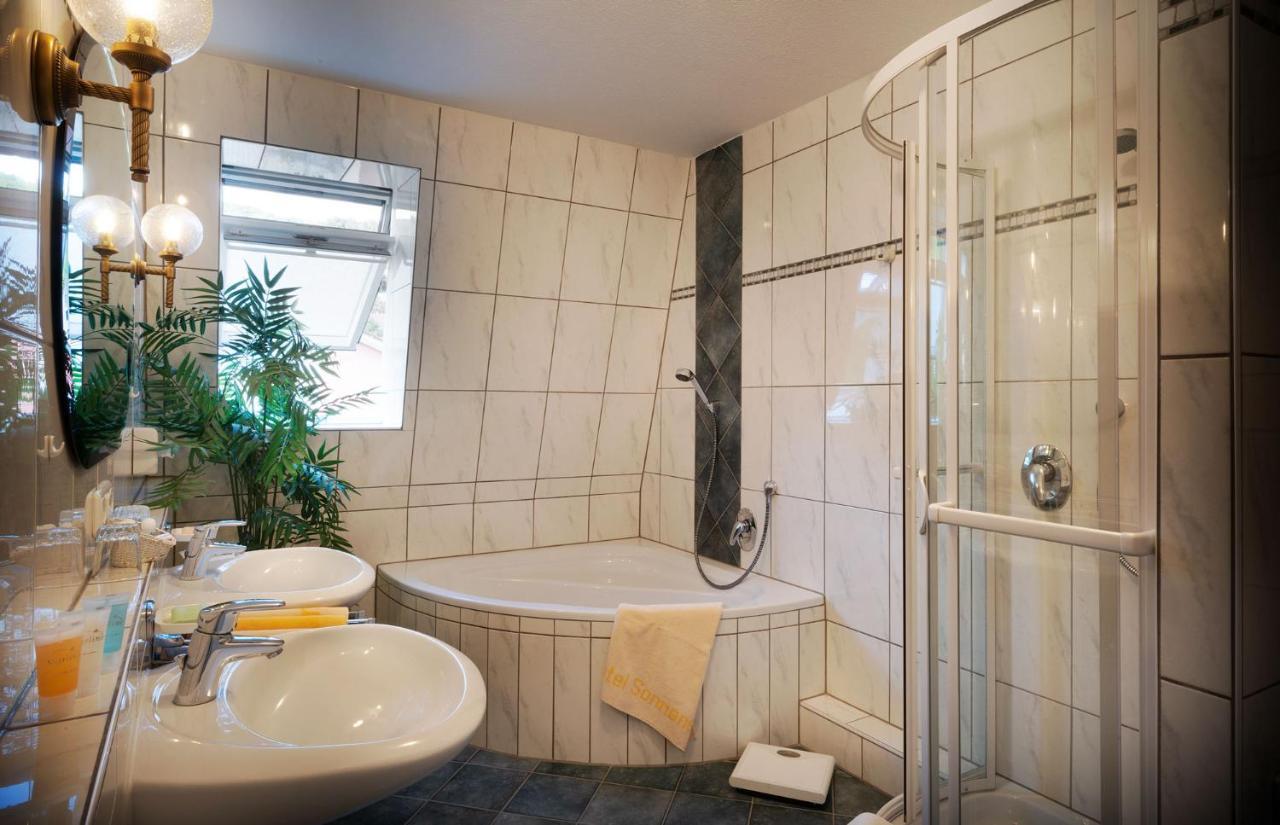 Hotel Sonneneck Μπαντ Κίσινγκεν Εξωτερικό φωτογραφία
